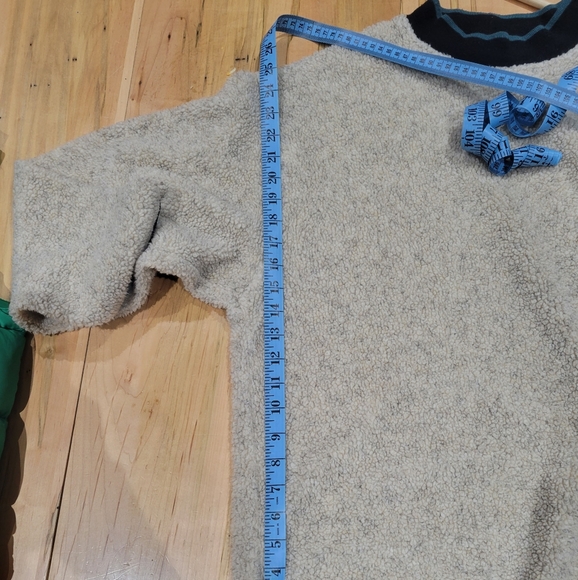 Vintage Fleece Pullover by Rocky Mountain Fleece Company - Picture 5 of 6